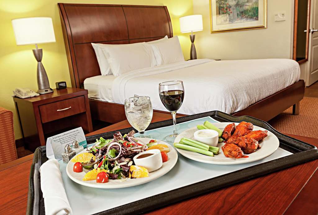 Hilton Garden Inn Allentown West Breinigsville Номер фото